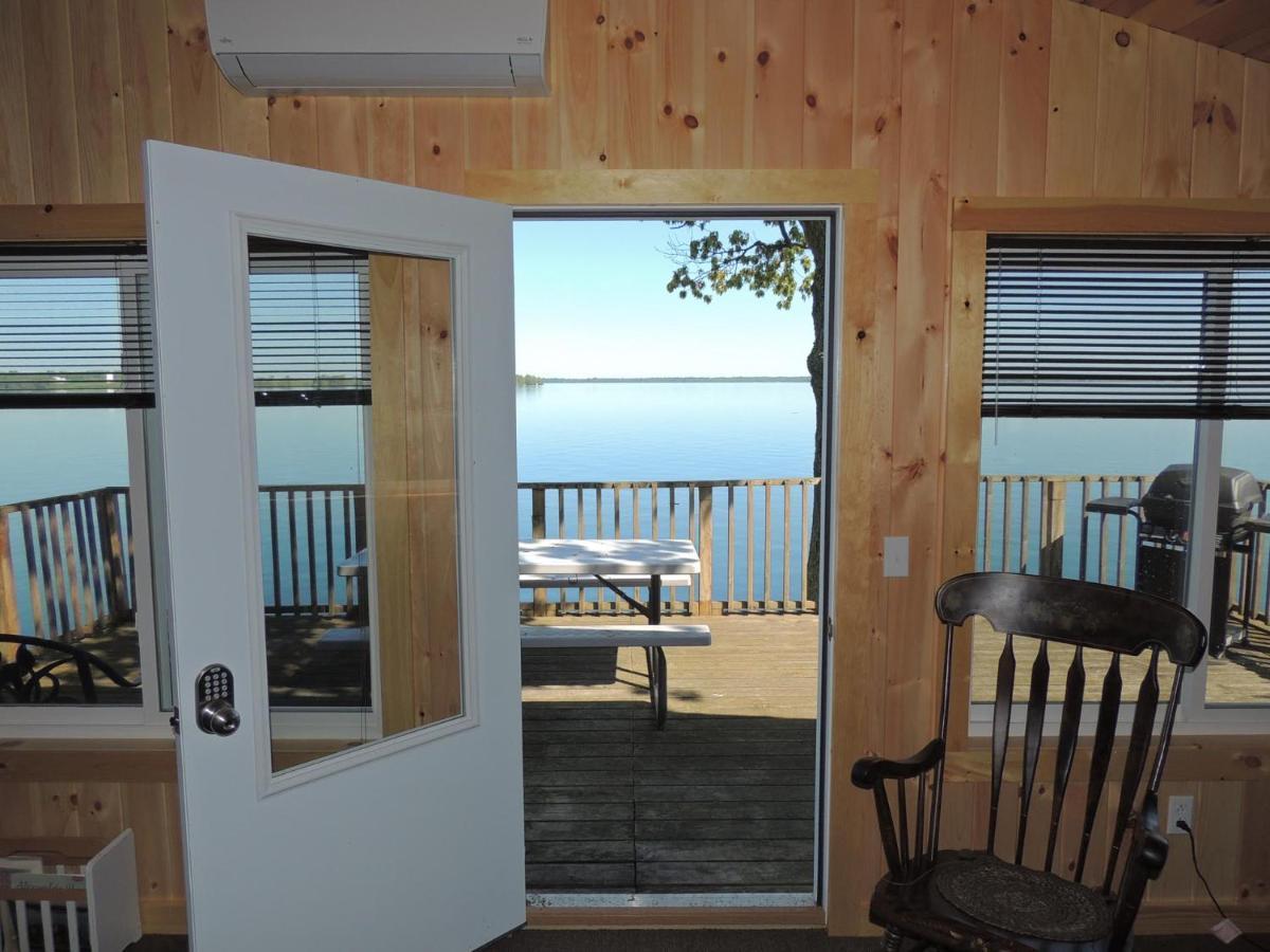 Angel Rock Waterfront Cottages Cape Vincent Exterior foto